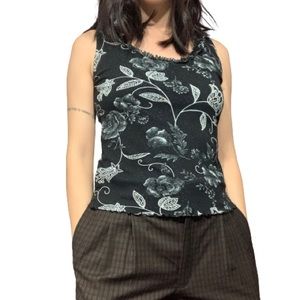 Vintage stretchy floral knit tank